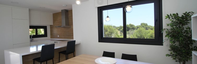 Sérhæðir · Nýbygging - Lo Romero Golf · Alicante · Spánn